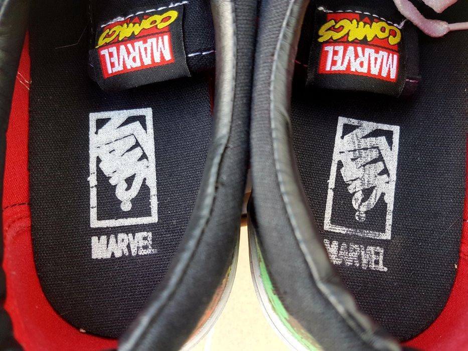 Tenisi Vans editie limitata Marvel Comics 40-41 (27 cm)