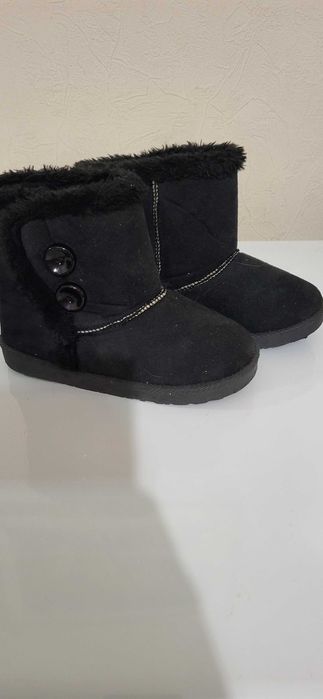 Детские сапожки угги