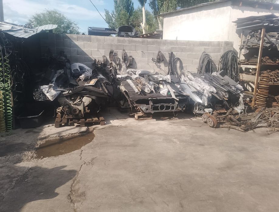 Ауди Мерседес  Ауди Мерседес