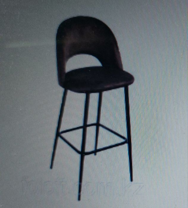 Барный стул, бордовое покрытие. Купили, но не ипользовади.