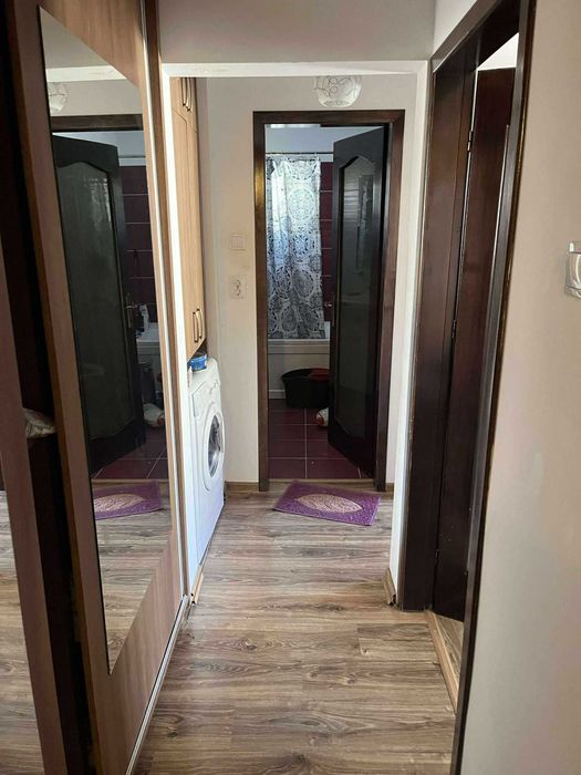 Apartament 3 camere - Piata Mare