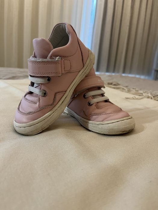 Обувки Primigi за момиче (розови), размер 22.