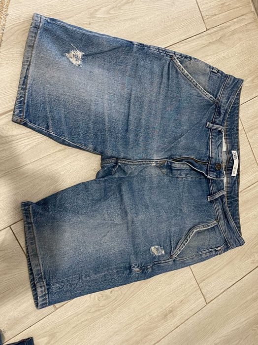 Blugi Pantaloni scuti 3 sferturi Zara