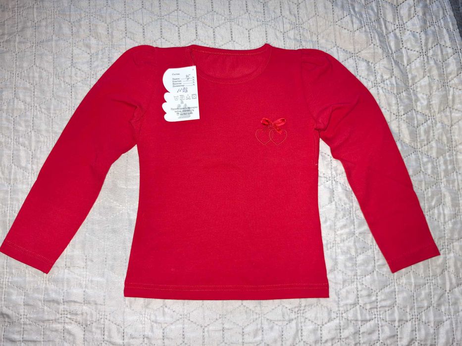 Нова червена блуза 128 и 134