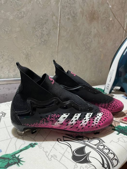 Спортивная обувь