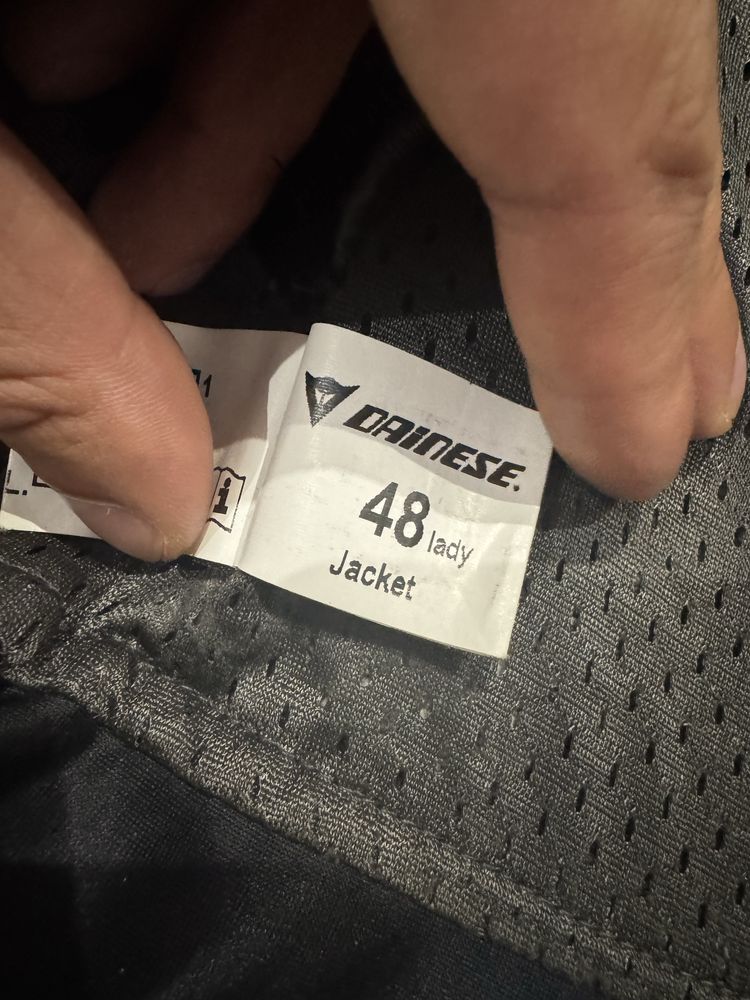 Яке с протектори Dainese 48