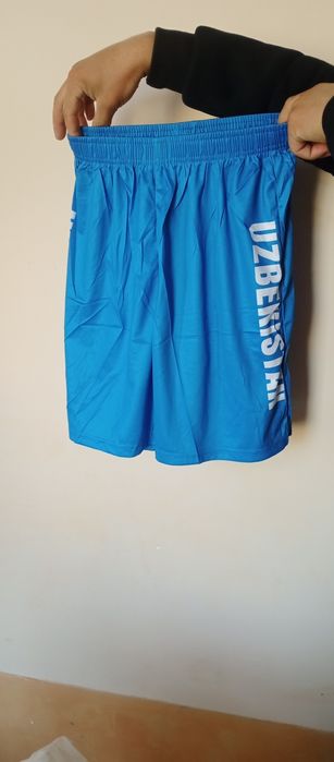 Futbol forma XXL razmerli