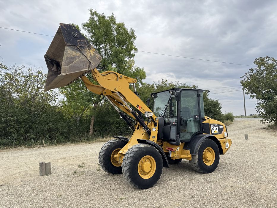 Incarcator frontal caterpilar cat ,  906H , 2650 ore