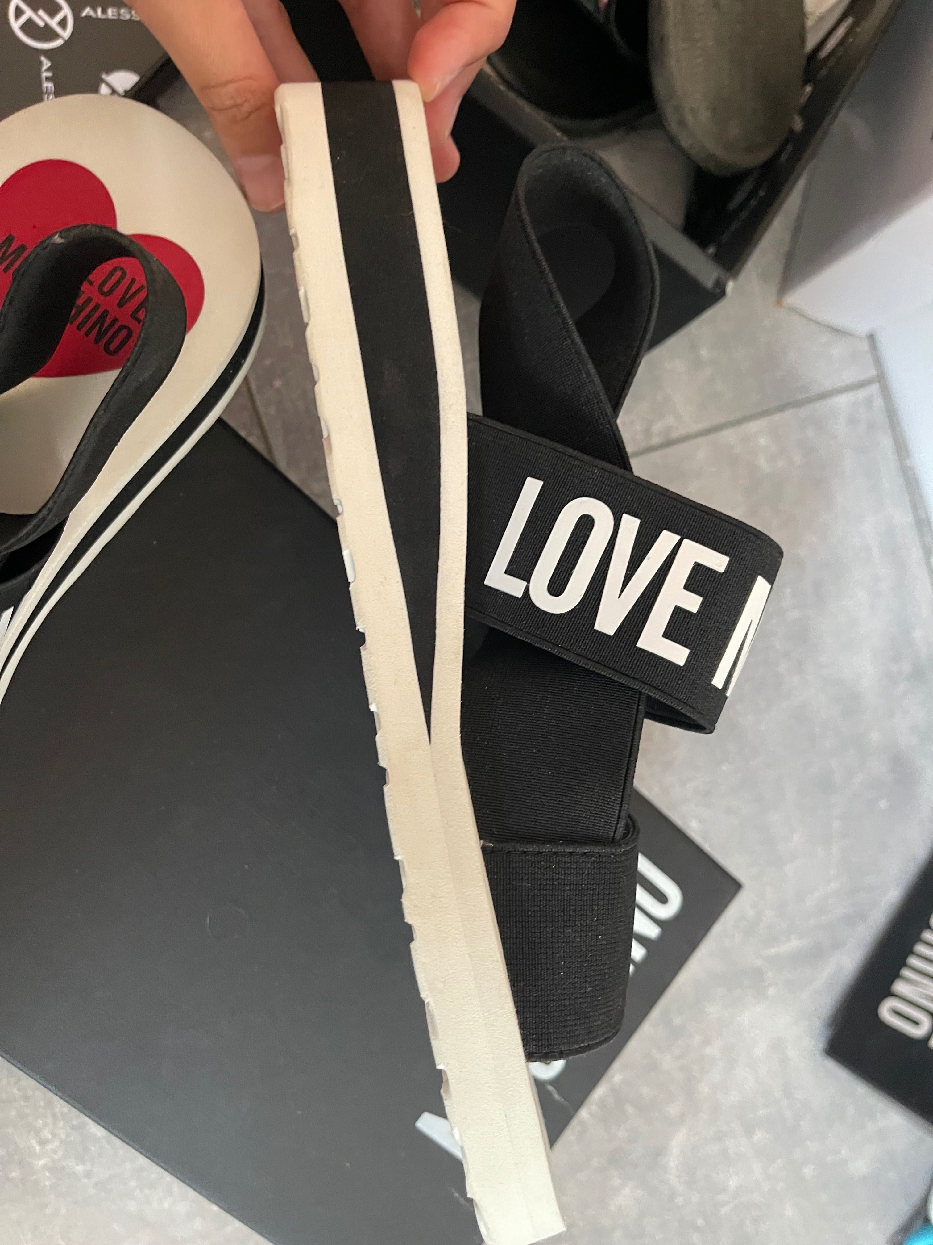 Дамски сандали Love Moschino