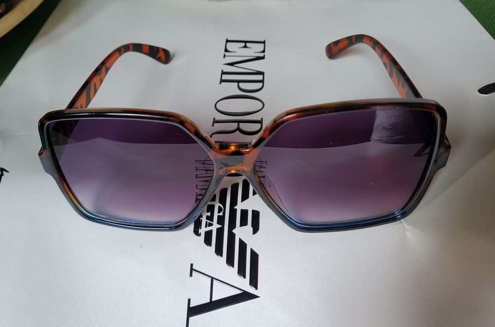 Ochelari oversize superbi !