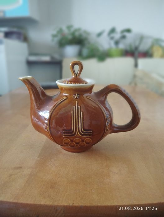 Продам чайник керамический