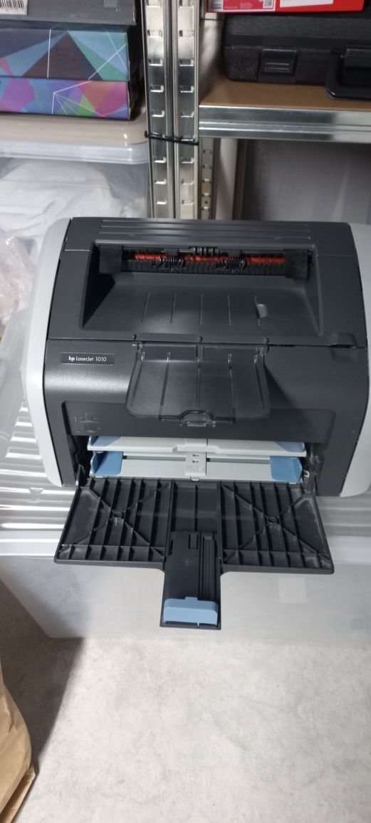 Лазерен принтер HP laserJet1010