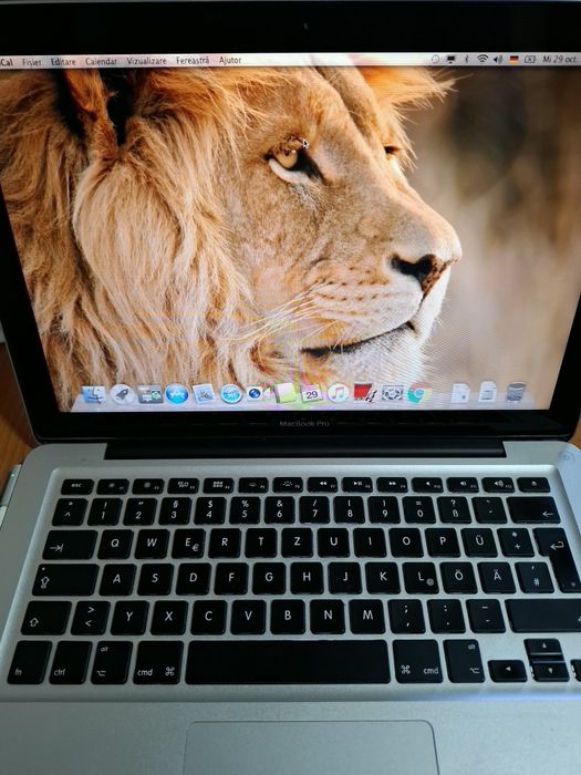 Macbook Pro 13inch, i5 2.4ghz