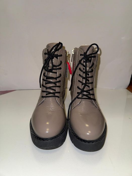 Ghete Dama s.oliver si  Tamaris