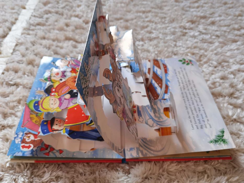 Carte pop-up Crăciun Santa Claus and The magic toys