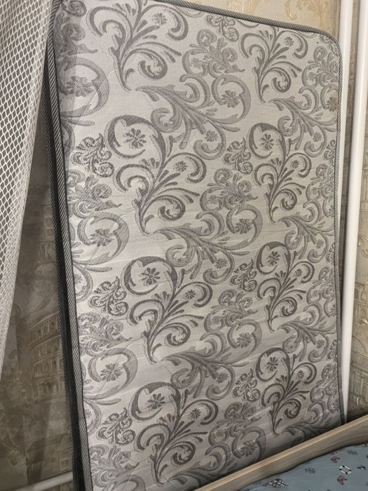 Продам матрас 80*190
