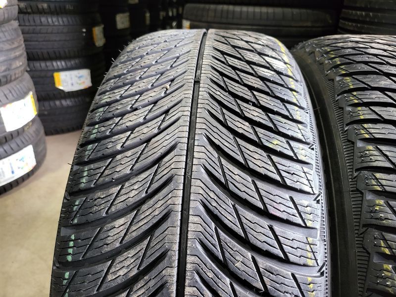 225/55/18 MICHELIN 4бр