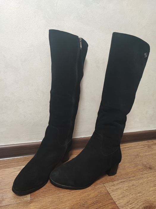 Женские сапоги [замшевые]