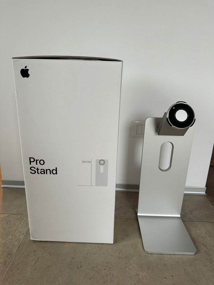 Apple stand pro nou
