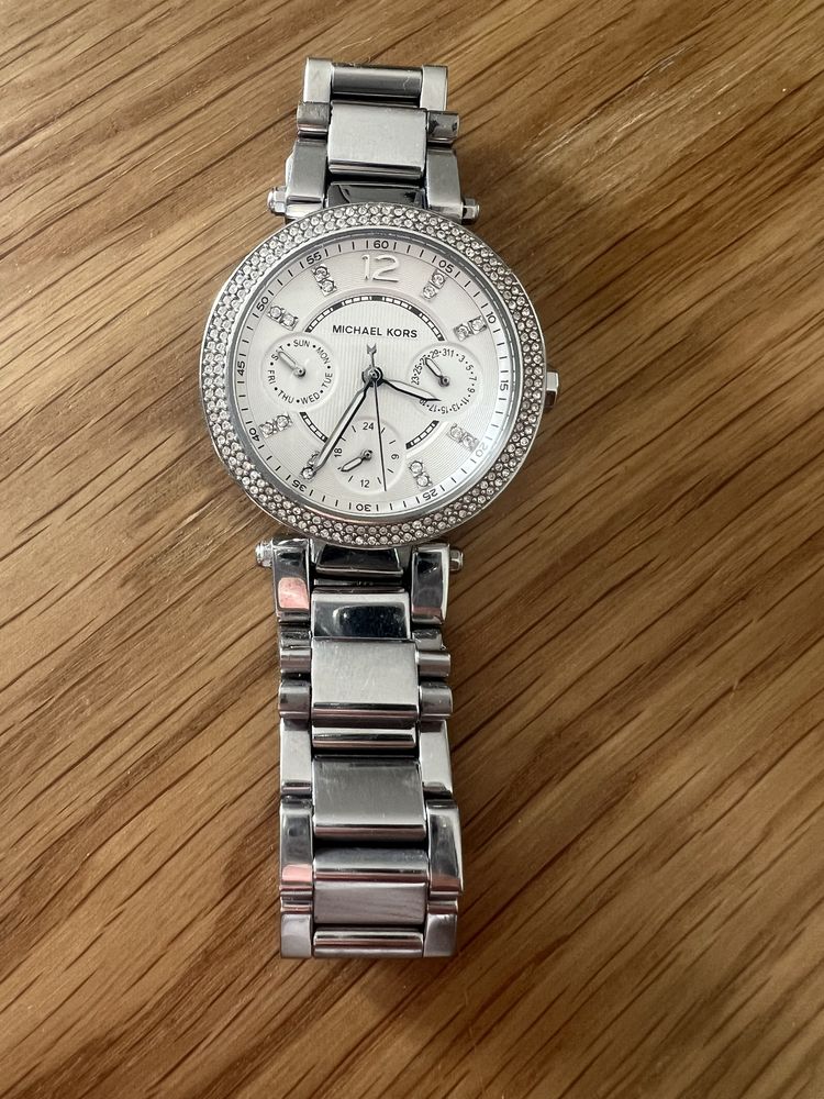 Michael Kors часовник