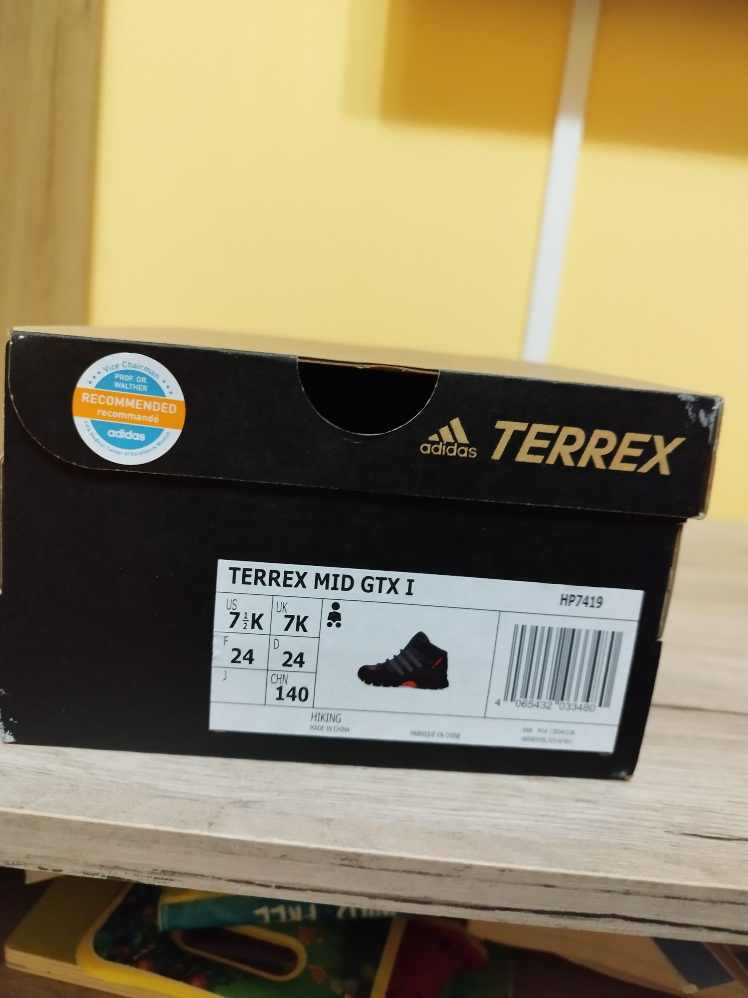 Adidas Terrex gore tex 24-ти номер