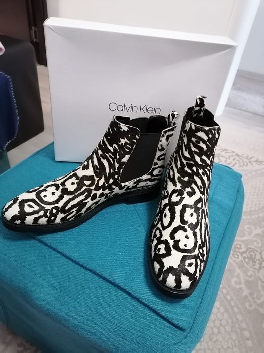 Ghete noi Calvin Klein Originale