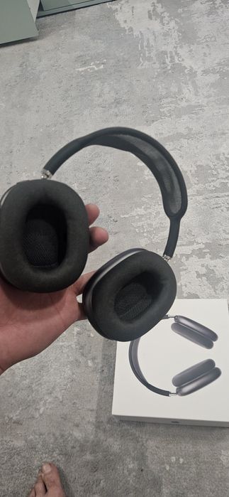 AirPods Max идеальное состояние