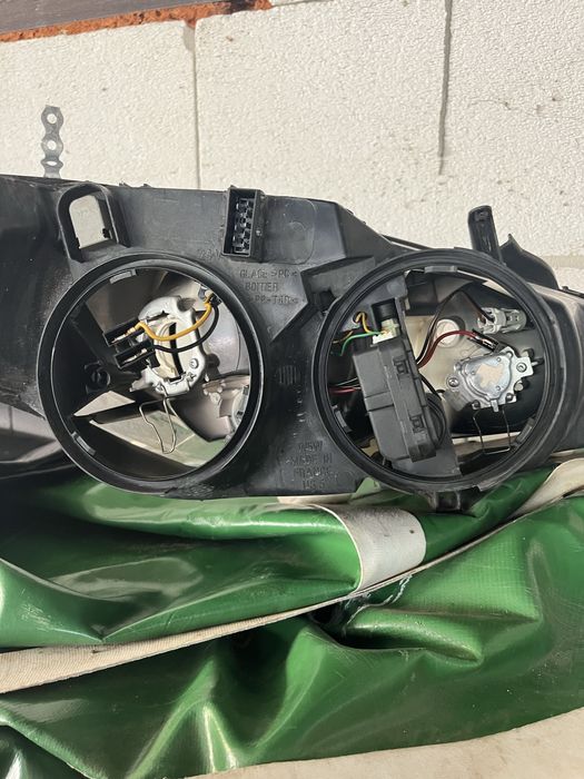 Фарове за Пежо 307