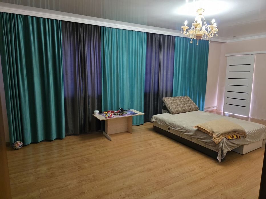 Обмен дома на 2 квартиры в городе Алматы