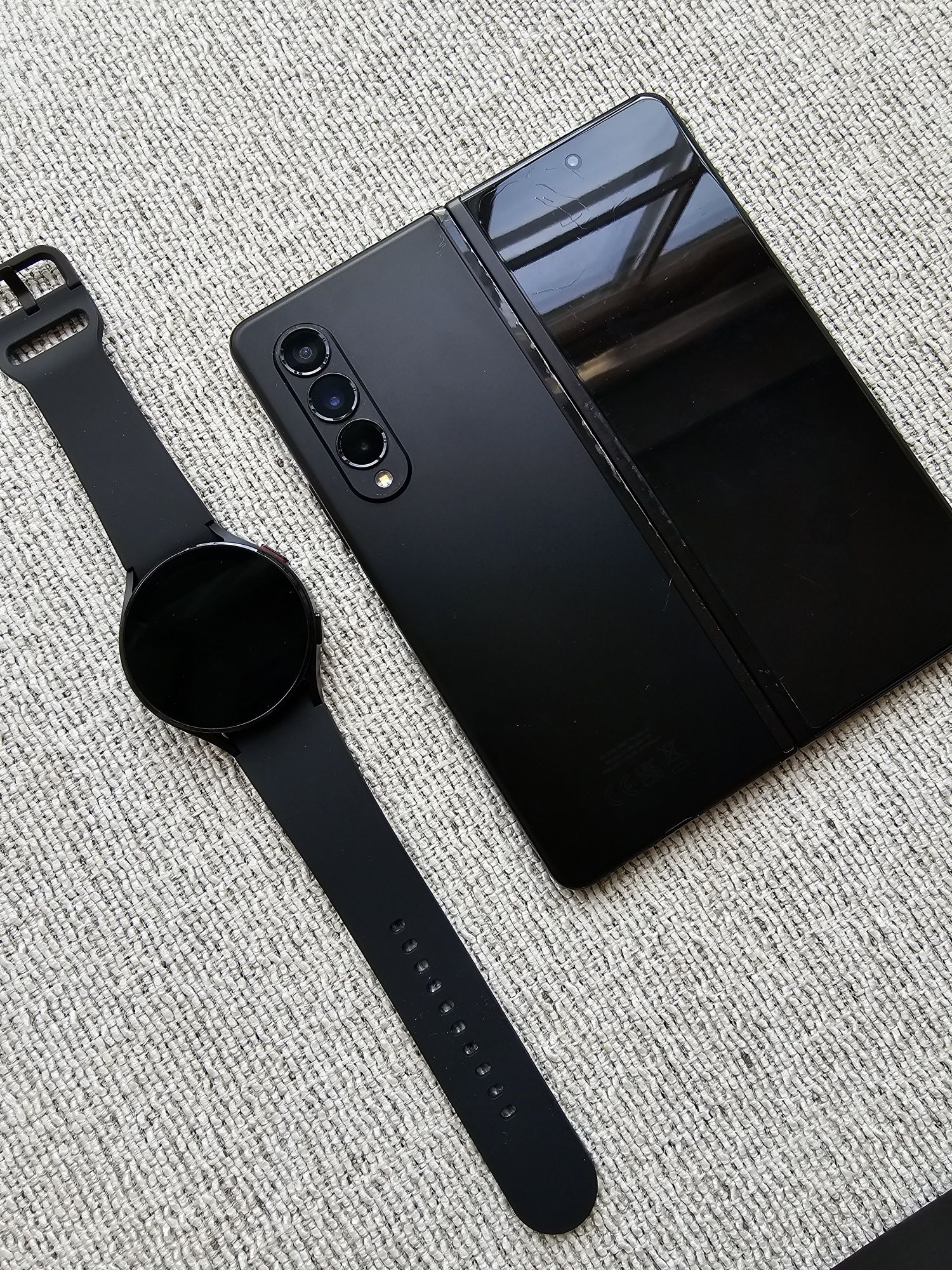 Samsung Z Fold 3 512gb + Galaxy Watch 4