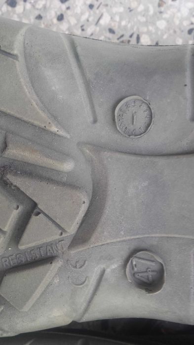 Работни обувки с бомбе BWOLF SR3 (47).