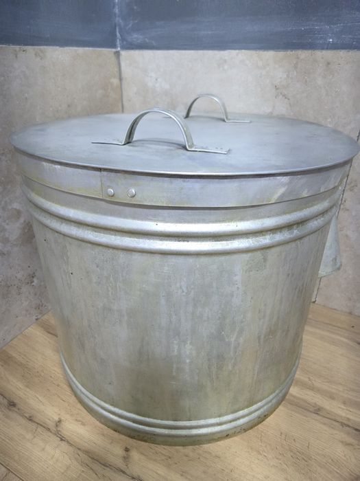 Qasqon, pech, teleshka izgara patnisla sotiladi.  Batafsil opisaniyada