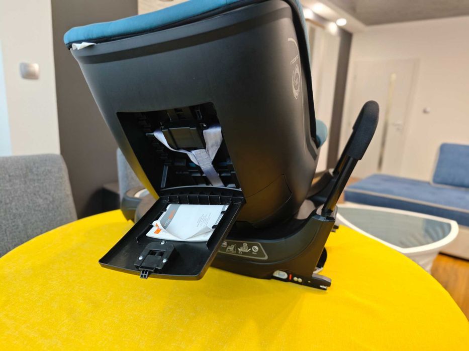 Столче за кола EASYGO ROTARIO 360 градуса-синьо