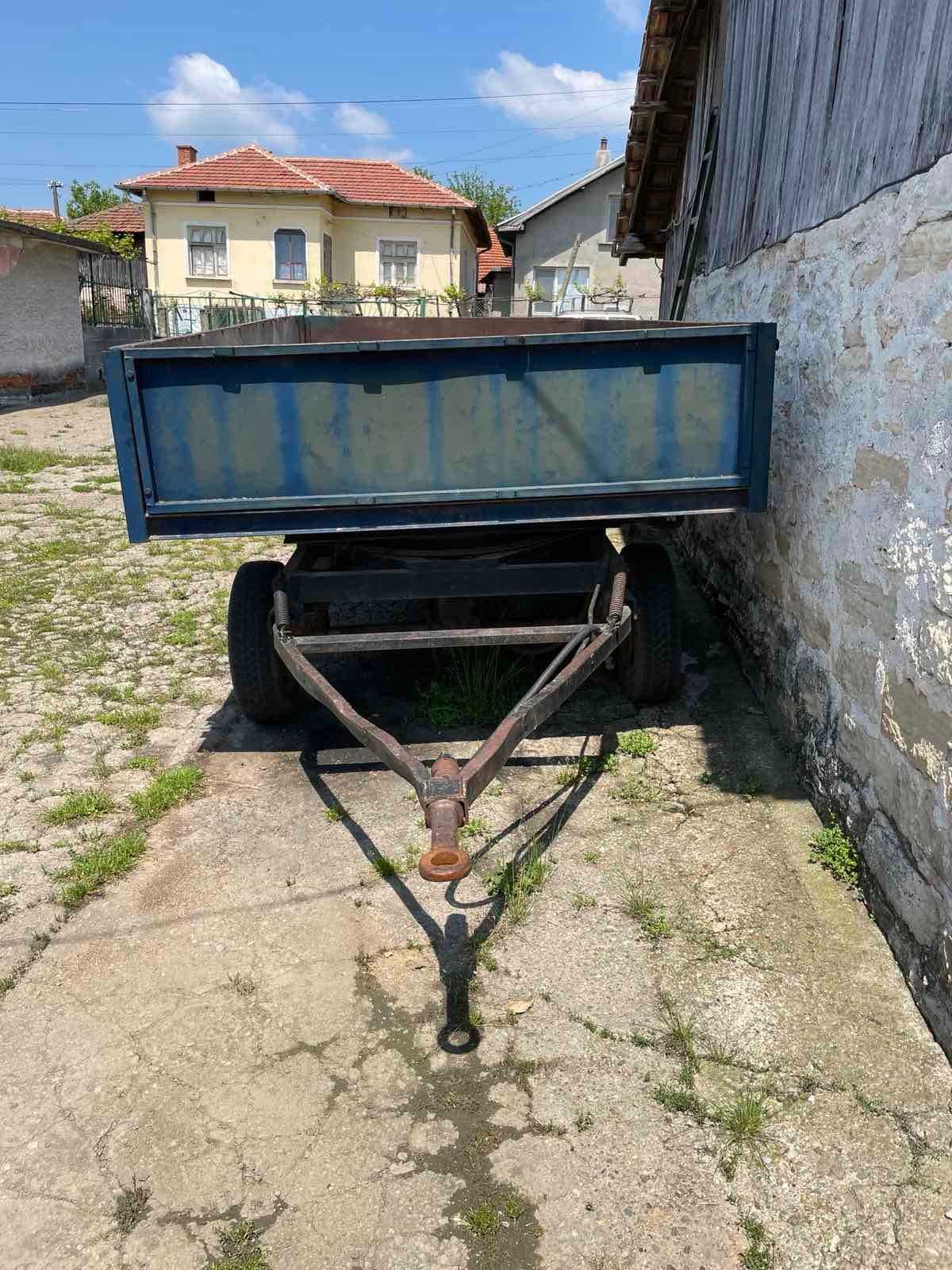Ремарке за трактор