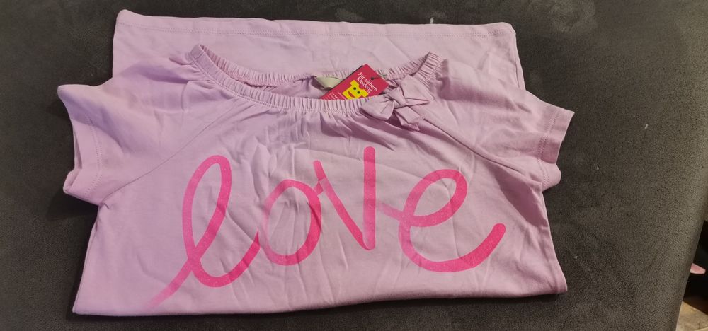 Нова Benetton за 10-12 г момиче