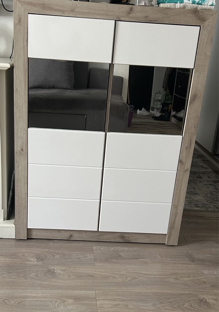 Vitrina/ comoda  living cu oglinda/semineu