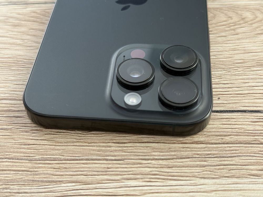 Iphone 16 pro max 256 black ГАРАНЦИЯ! НОВ!