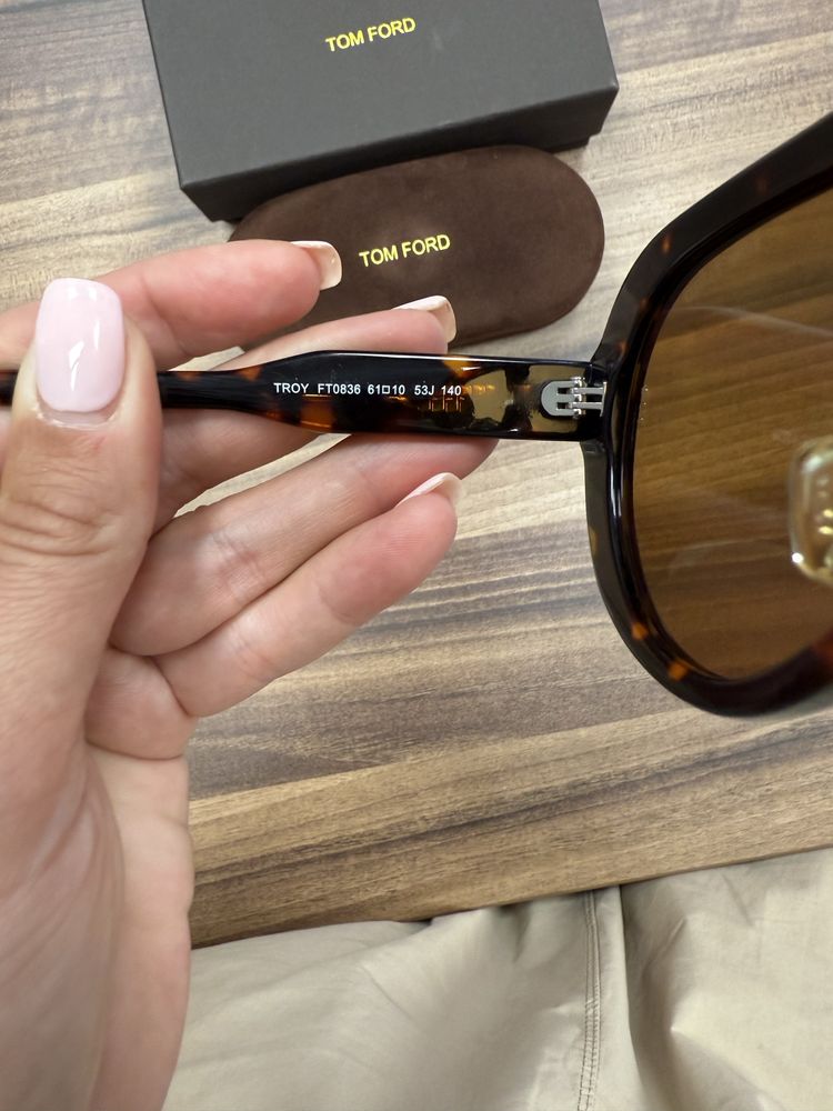 Слънчеви очила Tom Ford оригинални troy FT0836