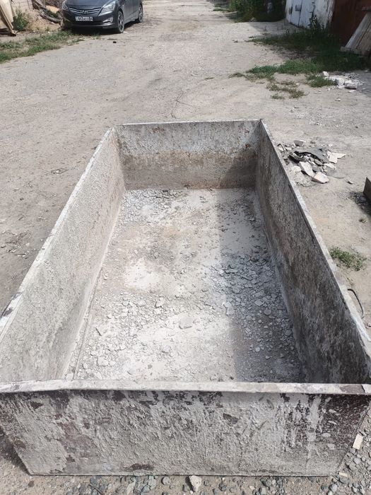 Бак 1 куб  продам