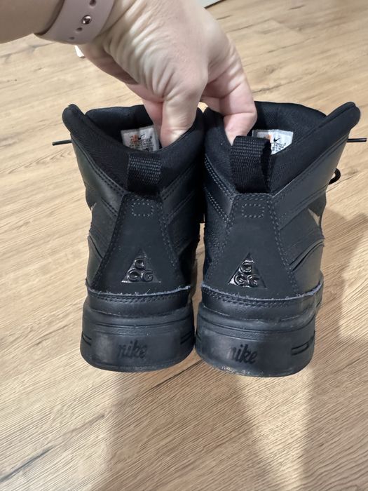 Vand Ghete Nike 36