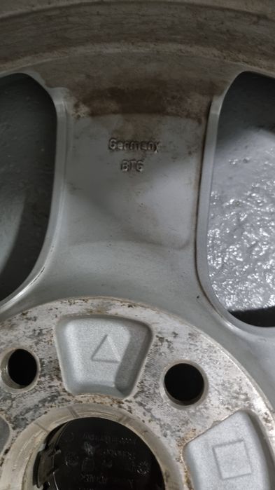 Оригинални джанти VW Boston 7Jx17 с гуми 235/55 R17 с TPMS датчици