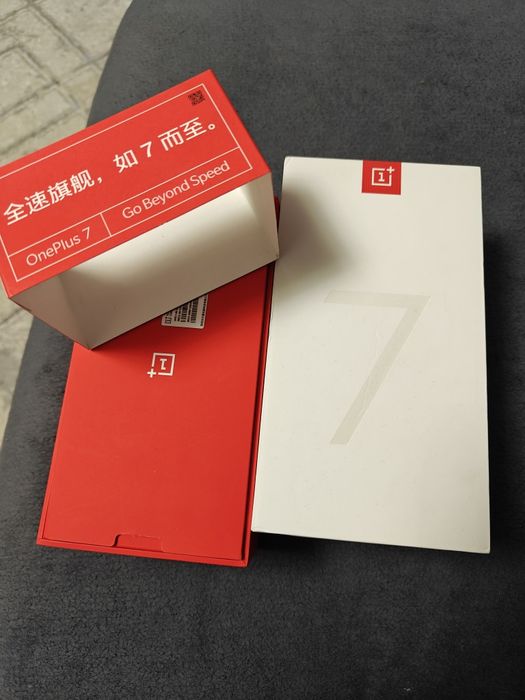 Смартфон "One plus7" 256гб