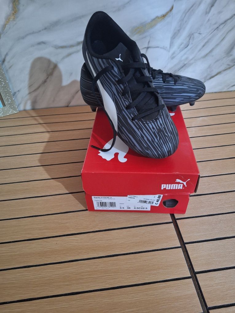 Обувки за футбол Puma 36