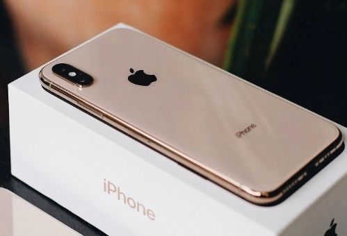 Iphone xs max gold 256gb ideal