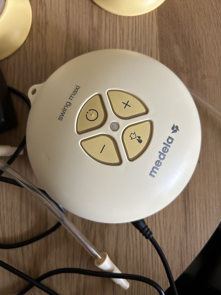 Помпа за кърма Medela Swing Maxi Flex