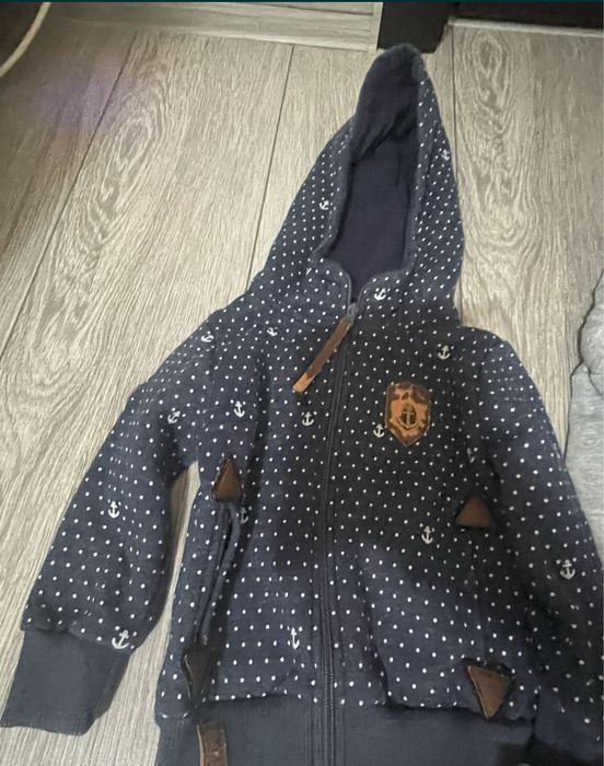 Lot 5 bluzoane nr 86/92