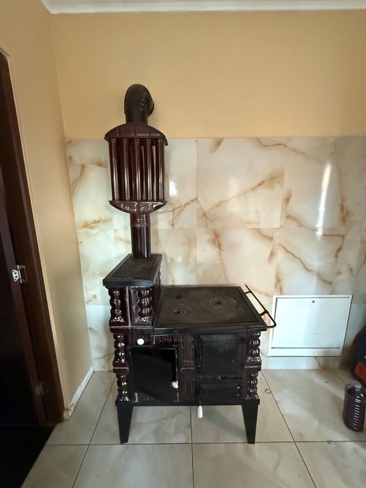 Sobă de vânzare folosită dar ca nouă