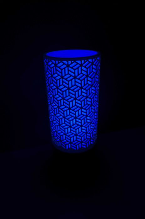 Lampa decorativă 3D tip hexagon  RGB, control Wi-Fi / aplicație mobilă