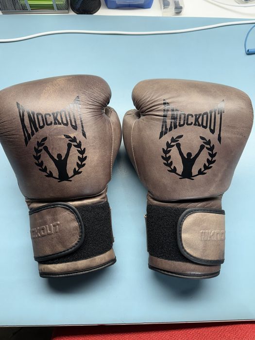 Manusi Box Knockout Legend Sparring