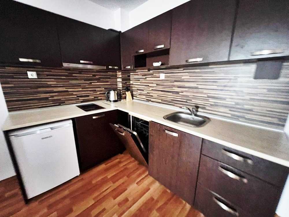 Продава се Двустаен апартамент в к.к. Слънчев бряг - 72 кв.м за 1139 €/кв.м - Снимка #3